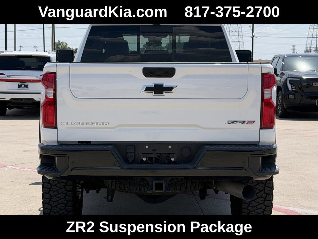 Used 2024 Chevrolet Silverado 2500 ZR2 w/ Technology Package AWD/4WD image 7