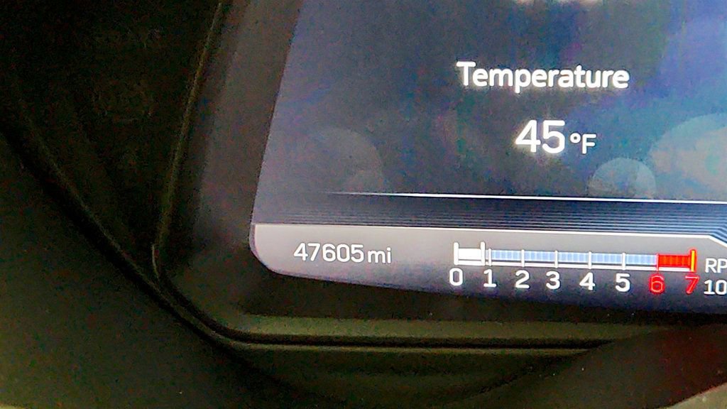 Used 2021 Cadillac CT4 V w/ Technology Package image 16