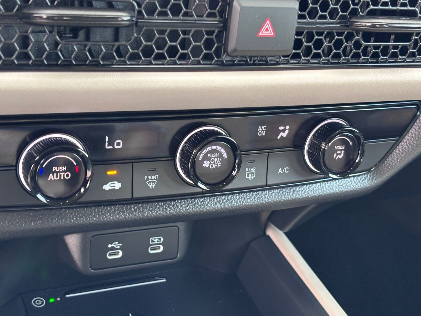 Certified 2026 Honda HR-V LX image 30