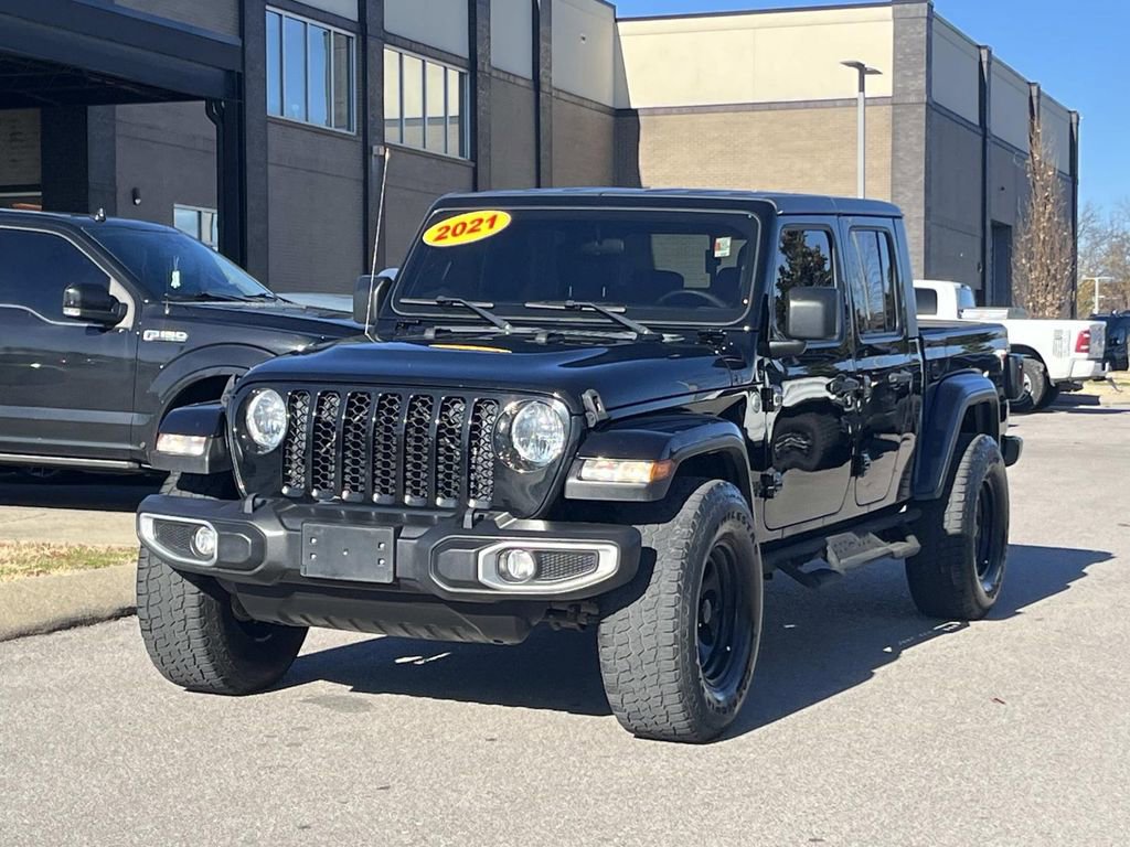 Used 2021 Jeep Gladiator Sport image 4