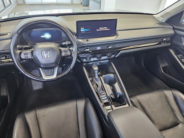 Used 2025 Honda Accord Touring image 18