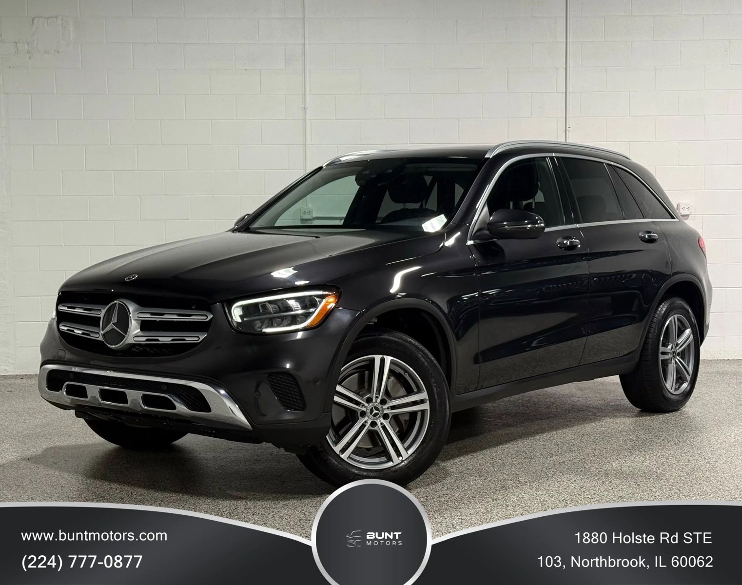 Used 2021 Mercedes-Benz GLC 300 GLC 300 4MATIC Sport Utility 4 image 1