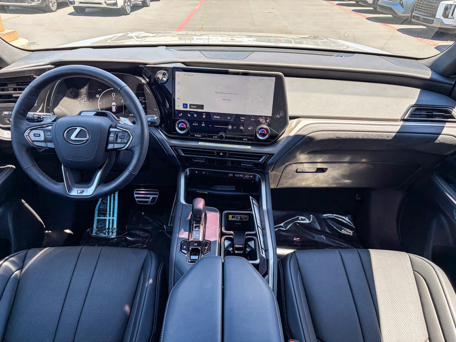 New 2026 Lexus TX 500h AWD image 11