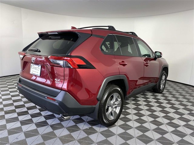 Used 2025 Toyota RAV4 XLE image 10