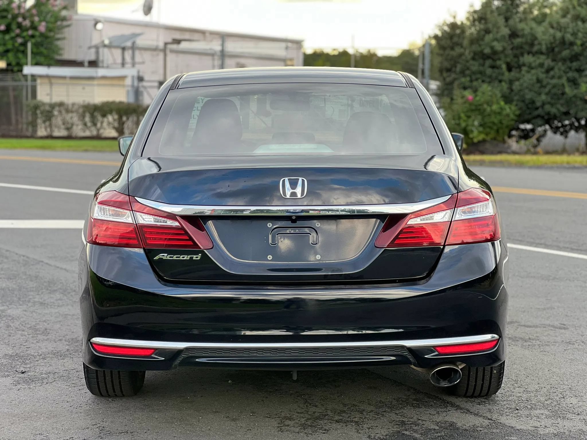 Used 2016 Honda Accord LX image 4