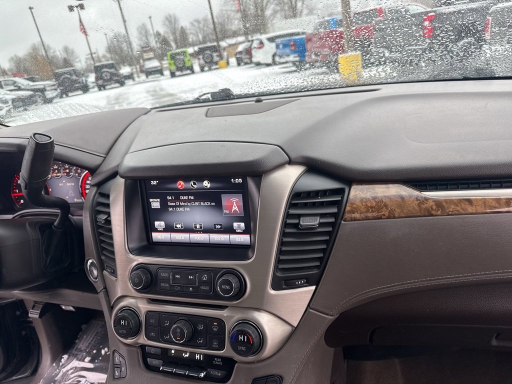 Used 2015 GMC Yukon XL Denali w/ Premium Package image 21