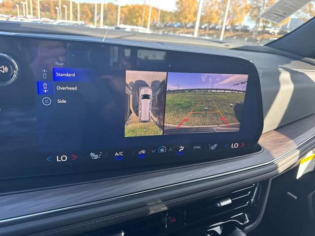 New 2026 Chevrolet Suburban LT w/ Comfort Package image 31