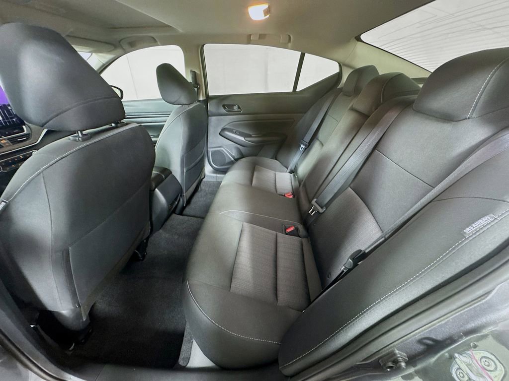 Used 2024 Nissan Altima 2.5 SV w/ SV Premium Package FWD image 29