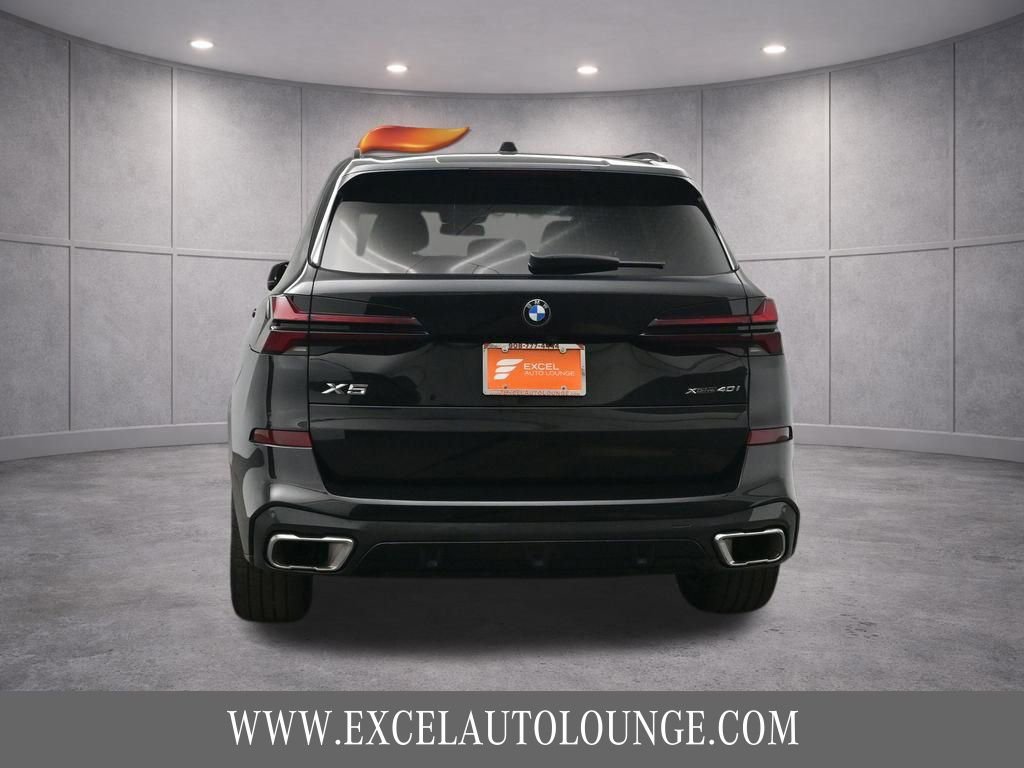 Used 2024 BMW X5 xDrive40i w/ M Sport Package AWD/4WD image 7