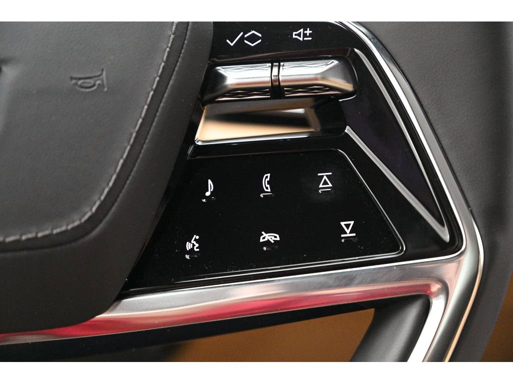 New 2025 Cadillac Escalade IQ Luxury 2 image 47