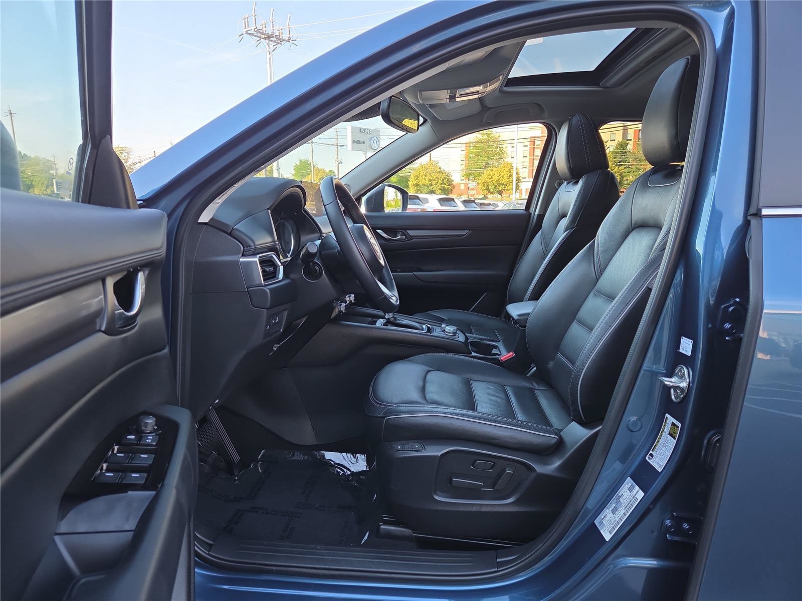 Used 2024 MAZDA CX-5 AWD 2.5 S w/ Preferred Package image 12