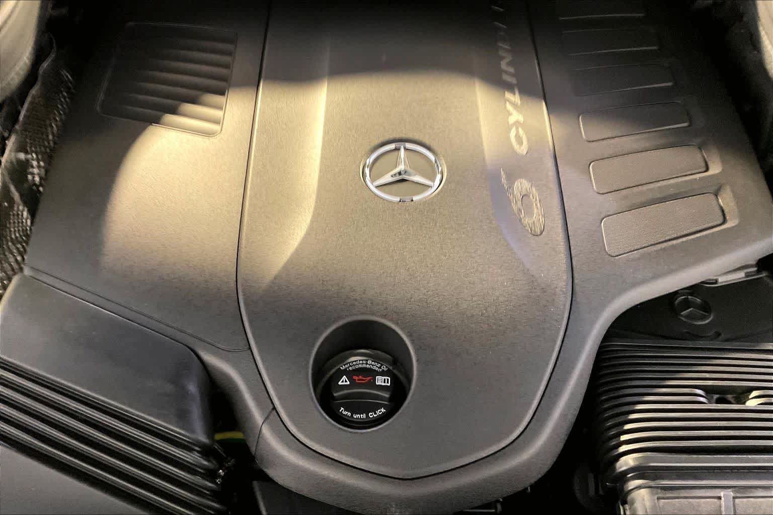 New 2027 Mercedes-Benz GLS 450 4MATIC image 15