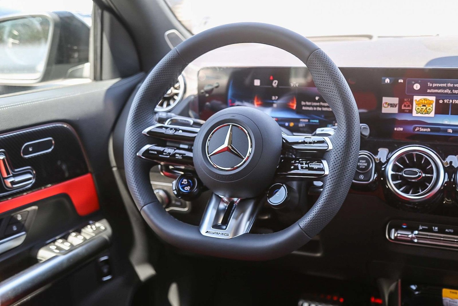 New 2026 Mercedes-Benz GLA 35 AMG 4MATIC image 13