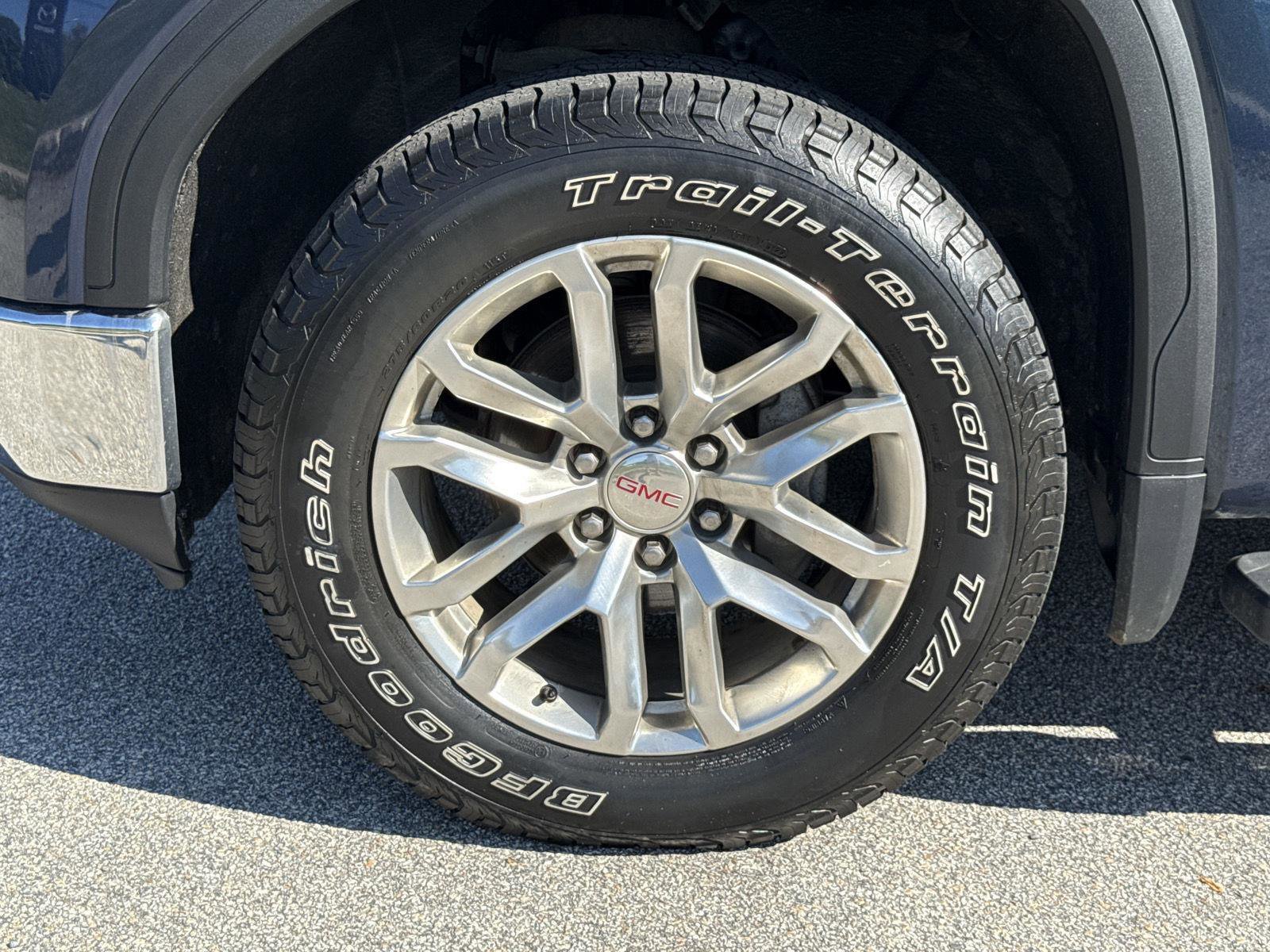 Used 2021 GMC Sierra 1500 SLT w/ SLT Premium Package image 10