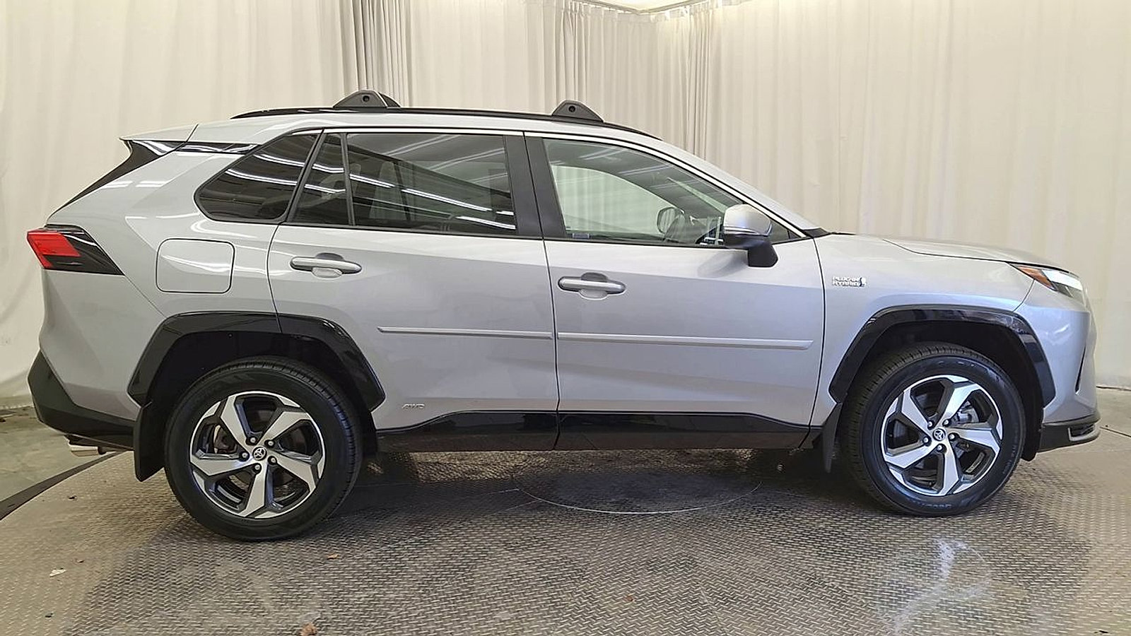 Certified 2023 Toyota RAV4 SE w/ Weather & Moonroof Package image 4