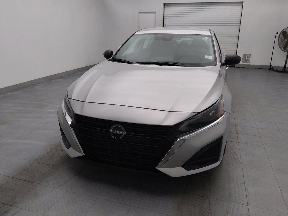 Used 2024 Nissan Altima 2.5 SV image 15