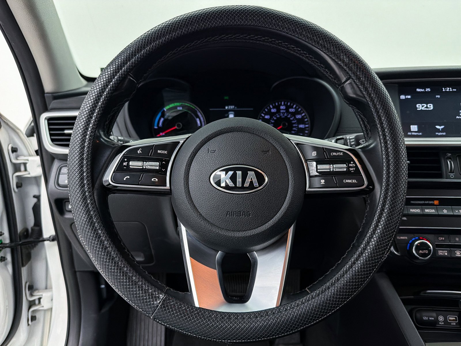 Used 2020 Kia Optima EX image 3