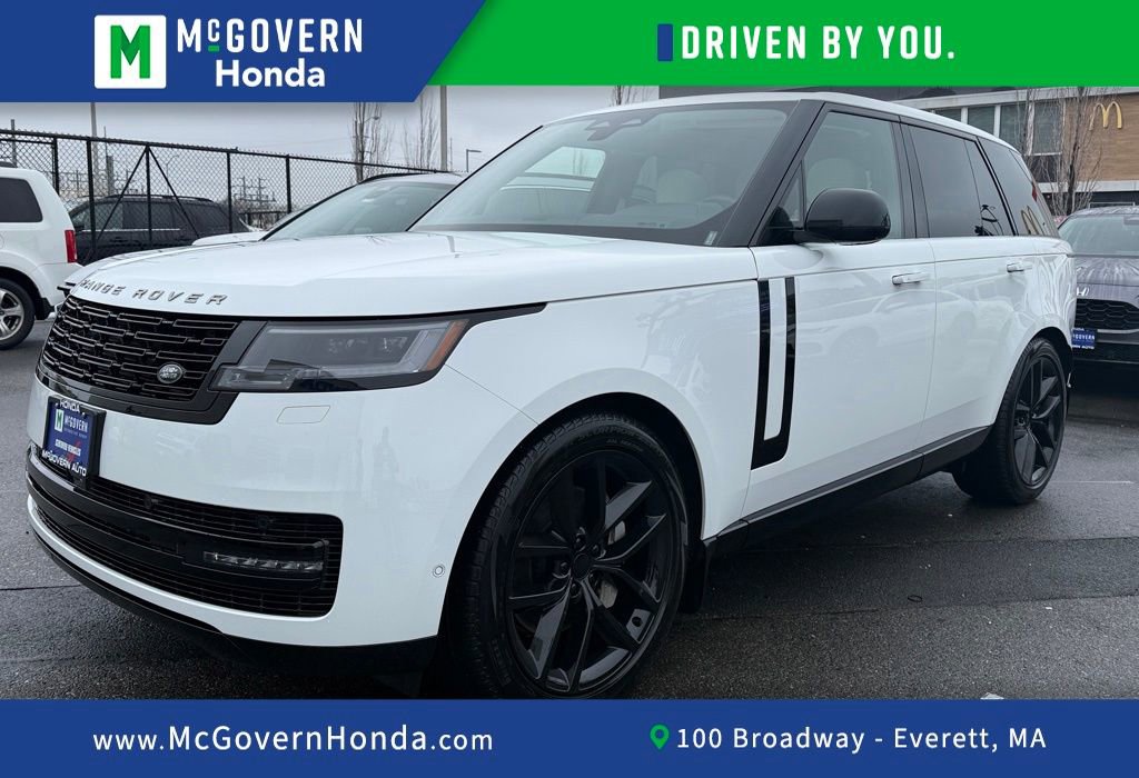 Used 2024 Land Rover Range Rover SE image 1