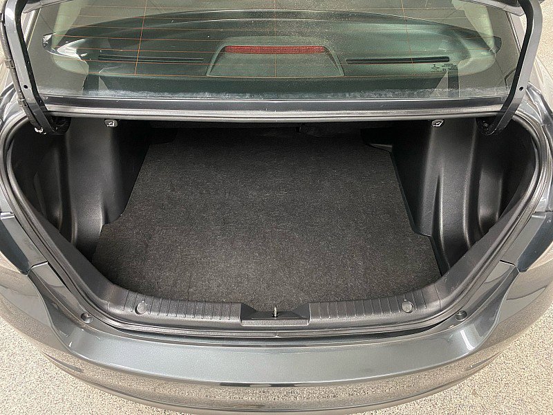 Used 2016 Scion iA image 12