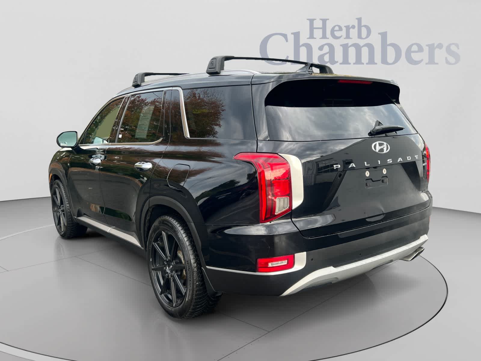 Used 2021 Hyundai Palisade SEL w/ Cargo Package AWD/4WD image 3