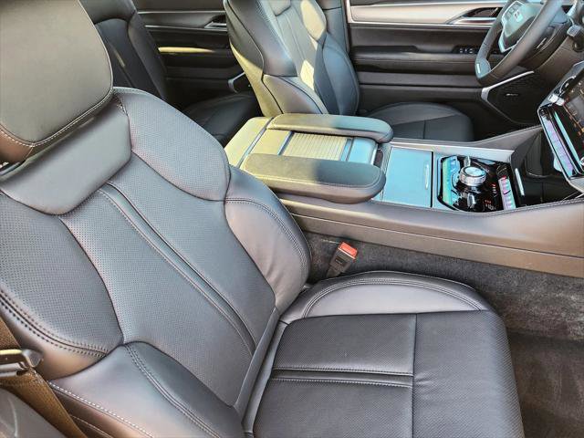 Certified 2025 Jeep Wagoneer Series II image 22