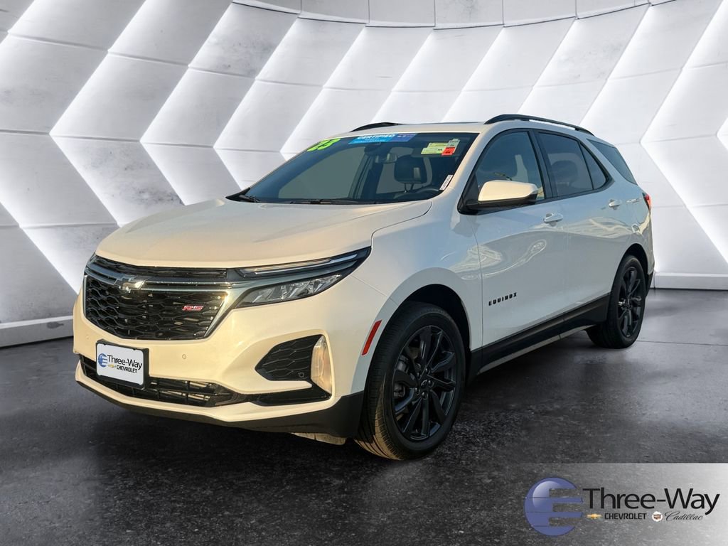 Certified 2023 Chevrolet Equinox RS image 1