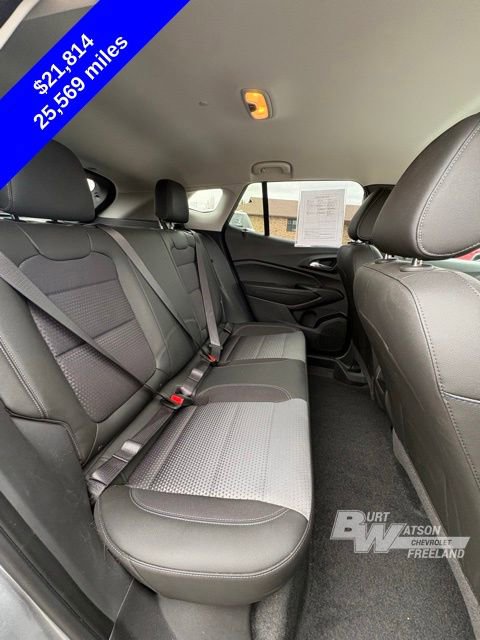 Used 2025 Chevrolet Trax LT image 31