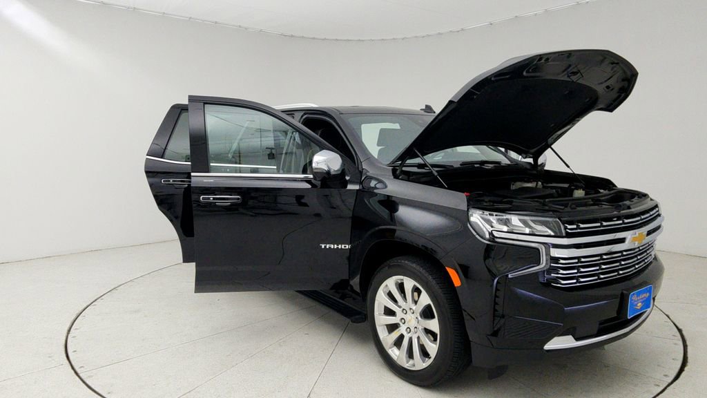 Used 2023 Chevrolet Tahoe Premier w/ Premium Package 2 RWD image 10