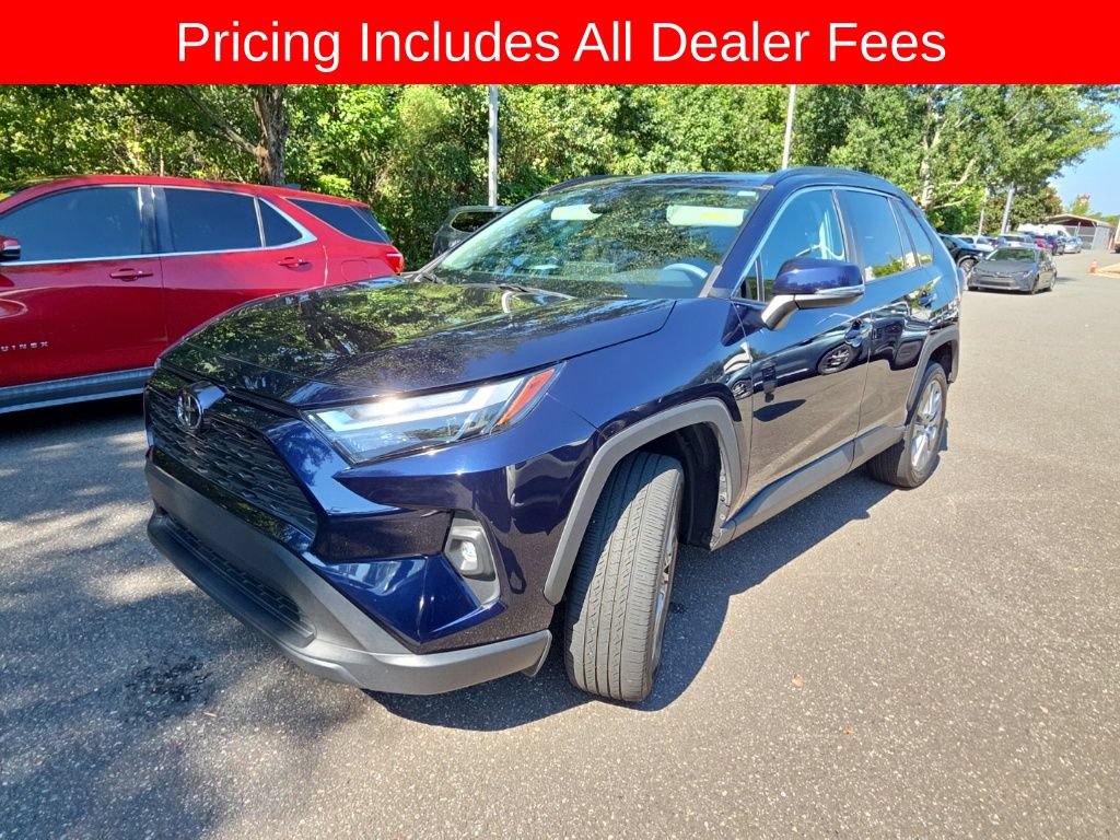 Used 2023 Toyota RAV4 XLE Premium AWD/4WD image 3