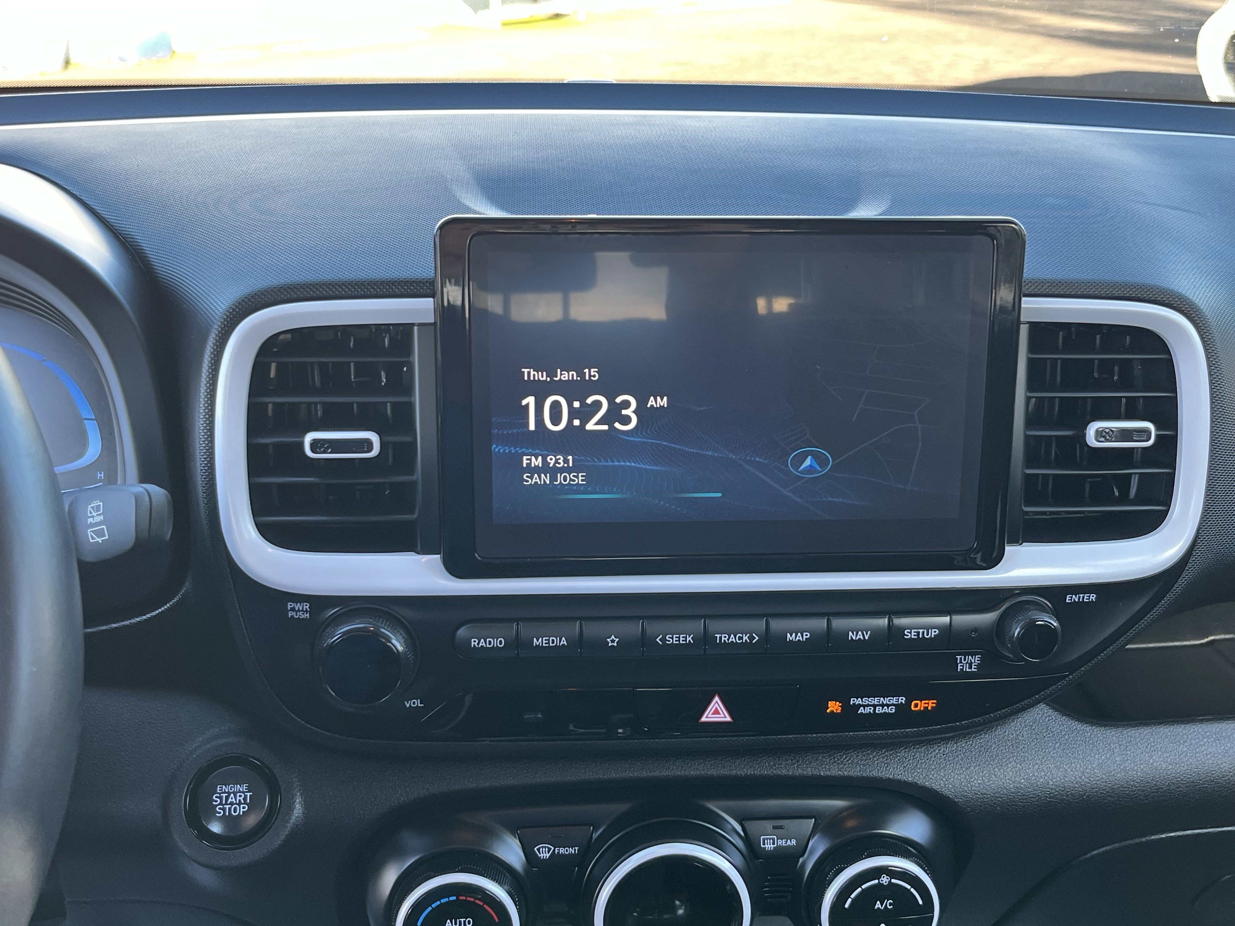 Certified 2023 Hyundai Venue Limited image 23