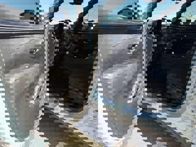 Certified 2024 Hyundai Santa Cruz SE image 10