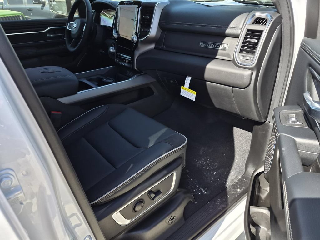 New 2026 RAM 1500 Laramie w/ Night Edition AWD/4WD image 6