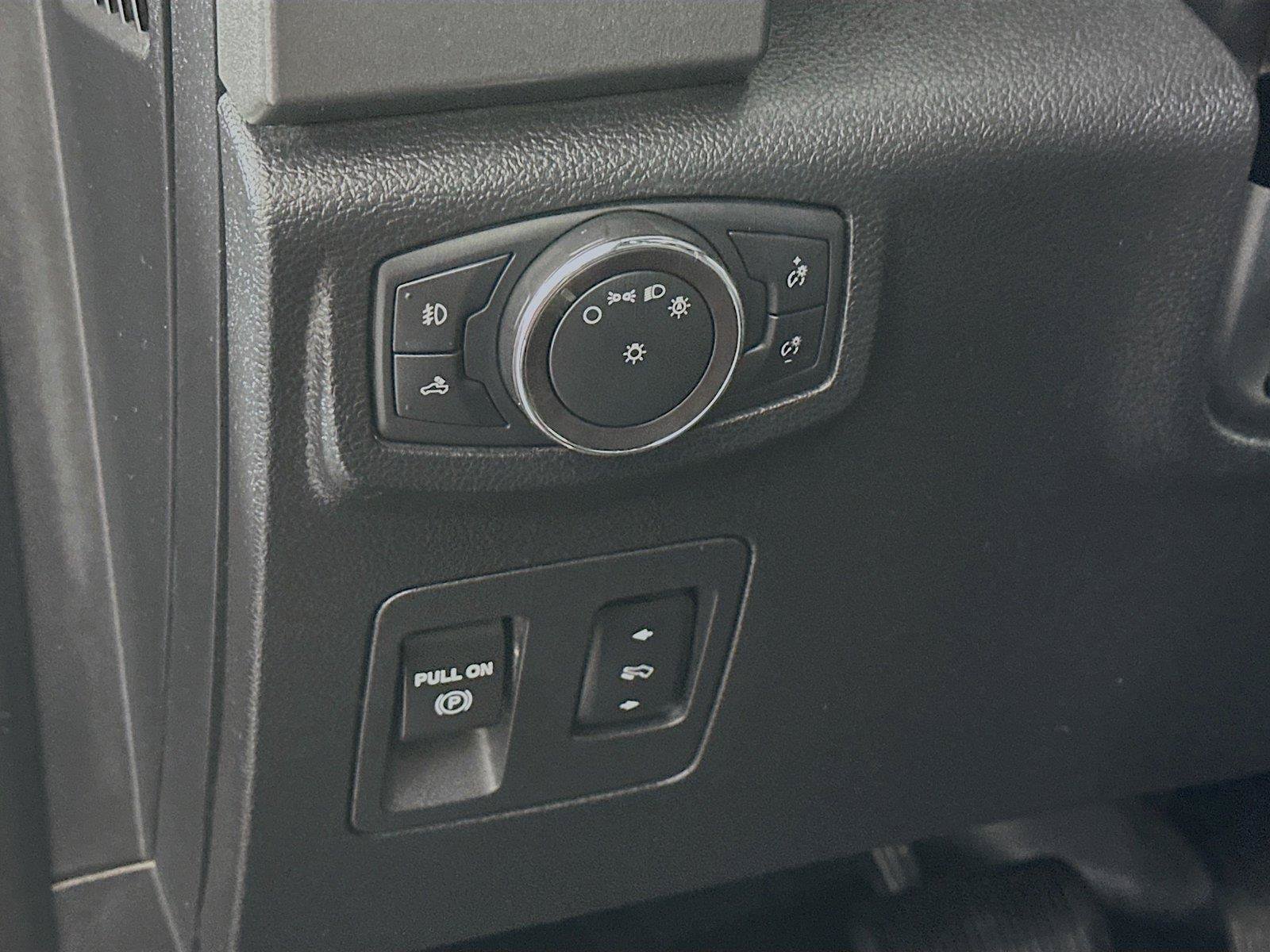 Used 2018 Ford F150 XLT w/ Equipment Group 302A Luxury AWD/4WD image 14