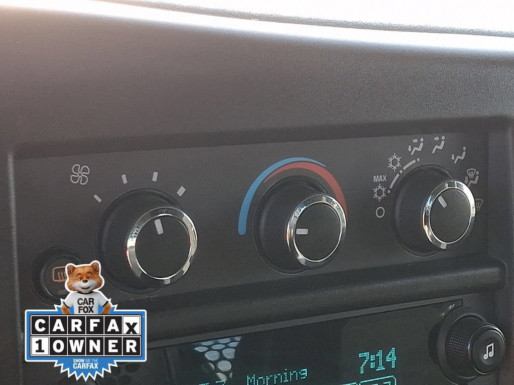 Used 2024 Chevrolet Express 2500 w/ Driver Convenience Package RWD image 17