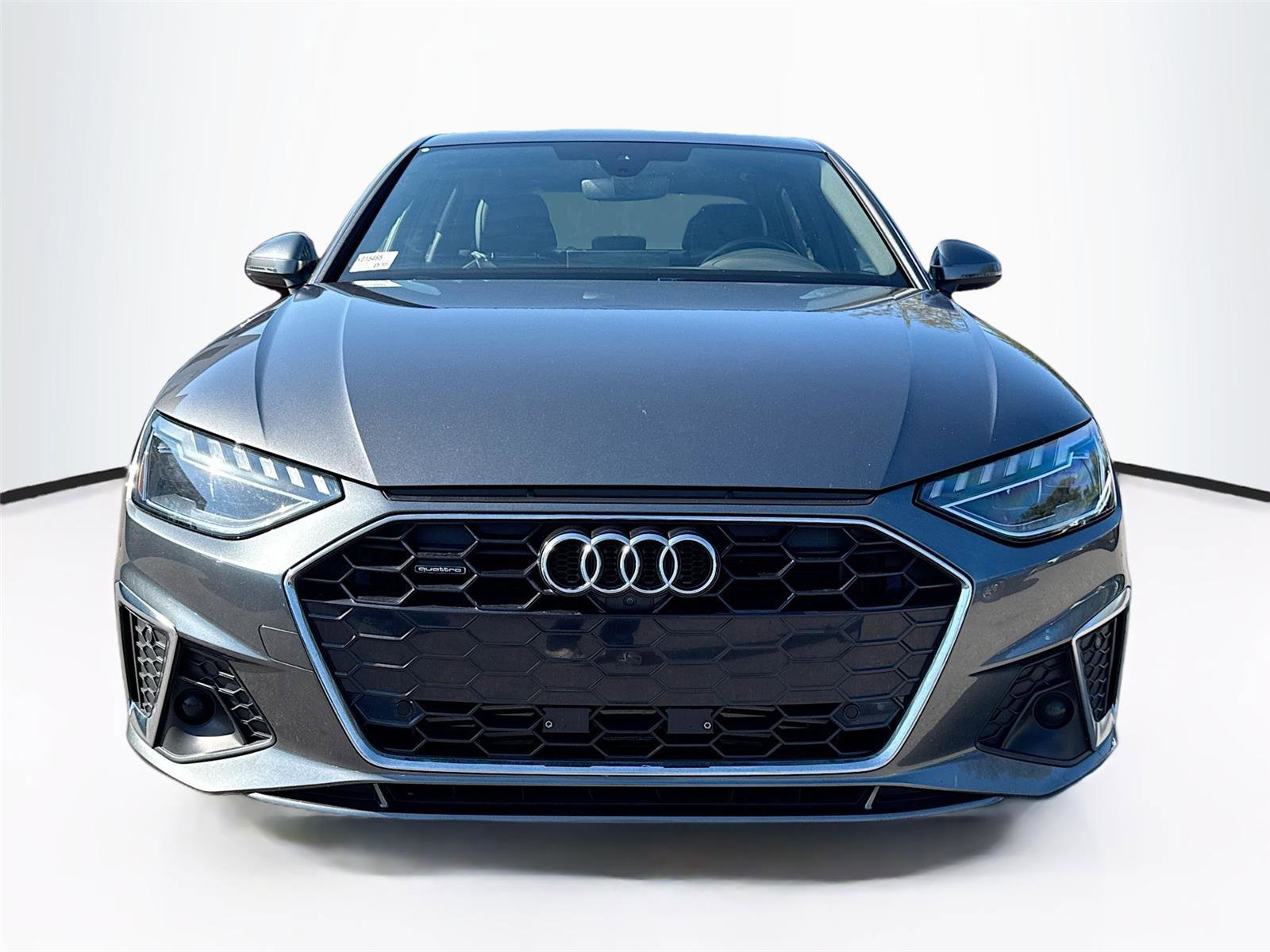 Used 2022 Audi A4 2.0T Premium Plus image 2