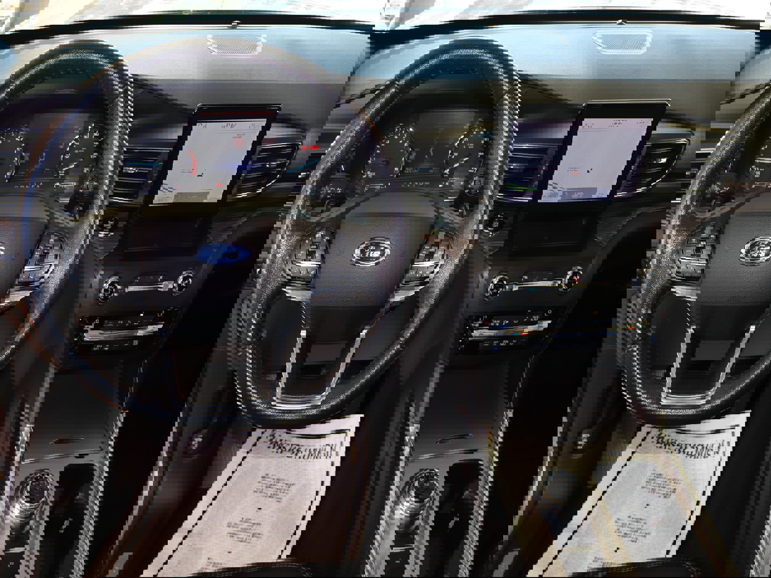 Used 2020 Ford Explorer Limited image 27