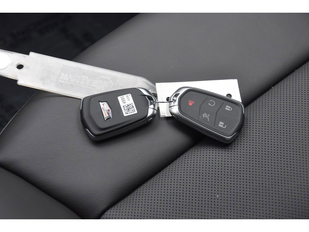 New 2025 Cadillac XT5 Premium Luxury w/ LPO, Floor Liner Package image 40