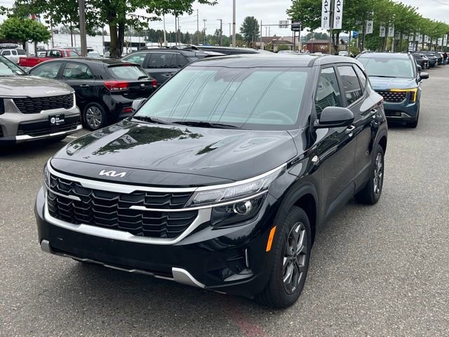 Certified 2024 Kia Seltos LX AWD/4WD image 5