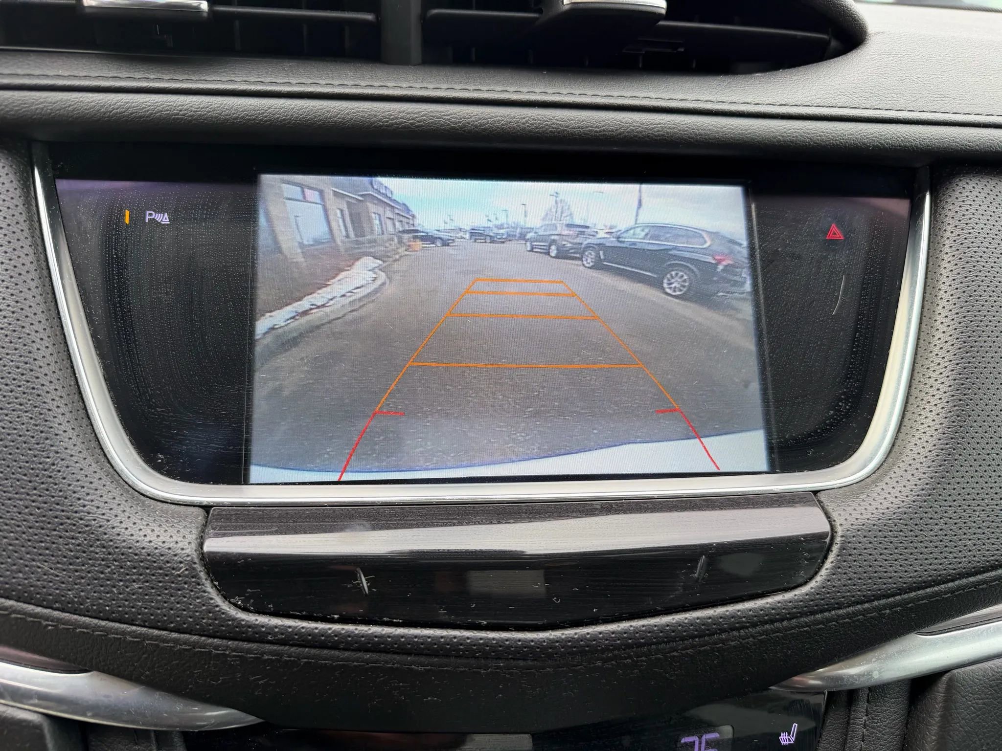 Used 2017 Cadillac XT5 Luxury w/ Driver Awareness Package image 23