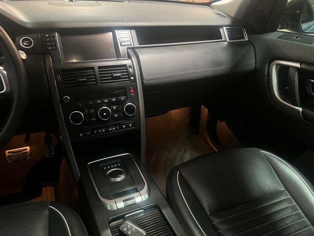 Used 2019 Land Rover Discovery Sport HSE Dynamic image 23