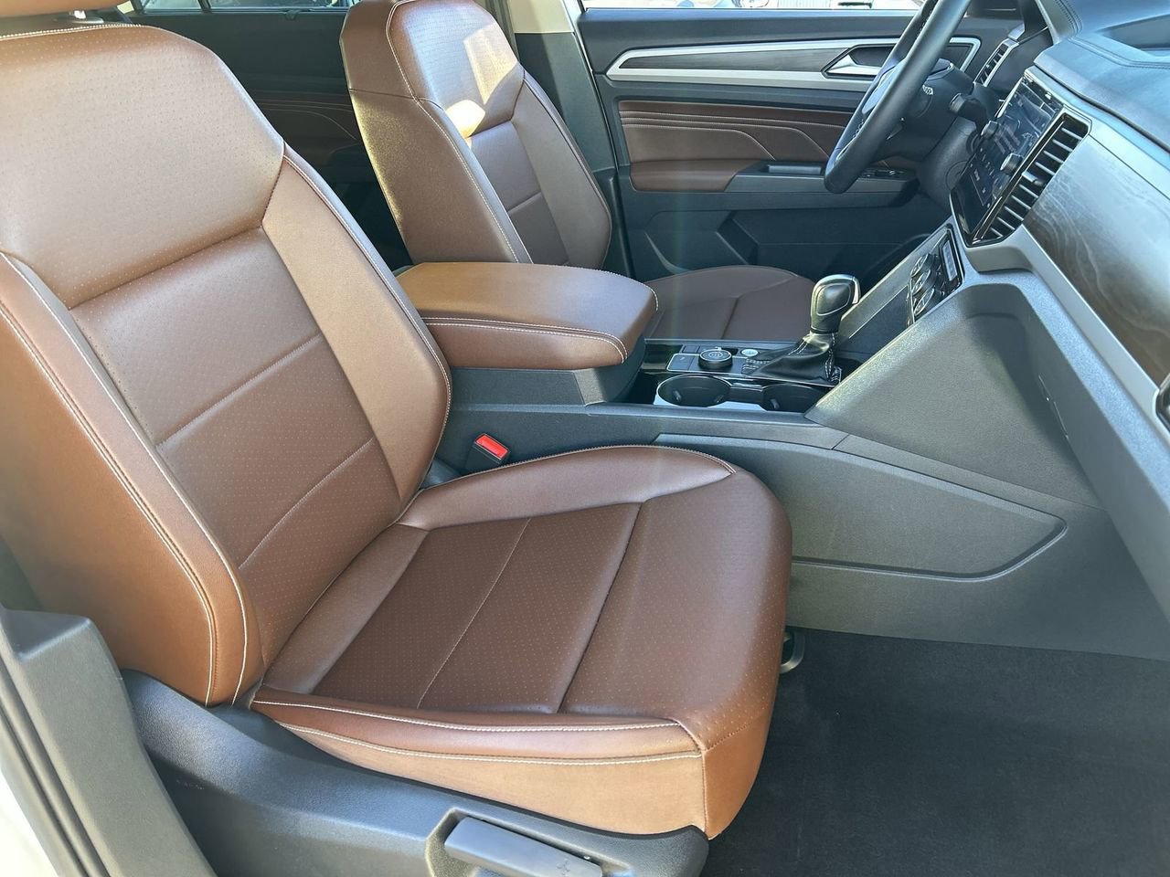 Certified 2023 Volkswagen Atlas SE w/ Panoramic Sunroof Package image 8