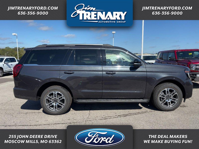 New 2025 Ford Expedition Active image 1