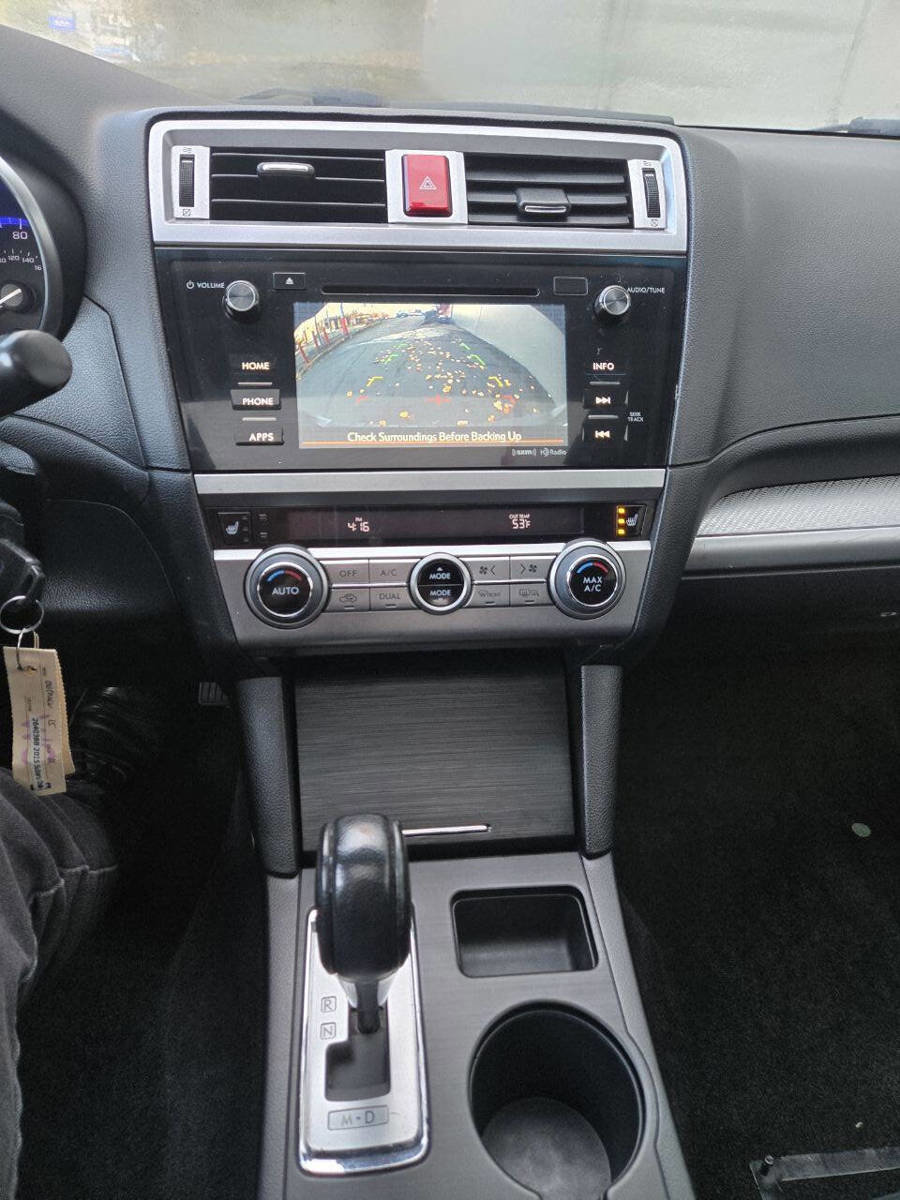 Used 2015 Subaru Outback 2.5i Premium image 13