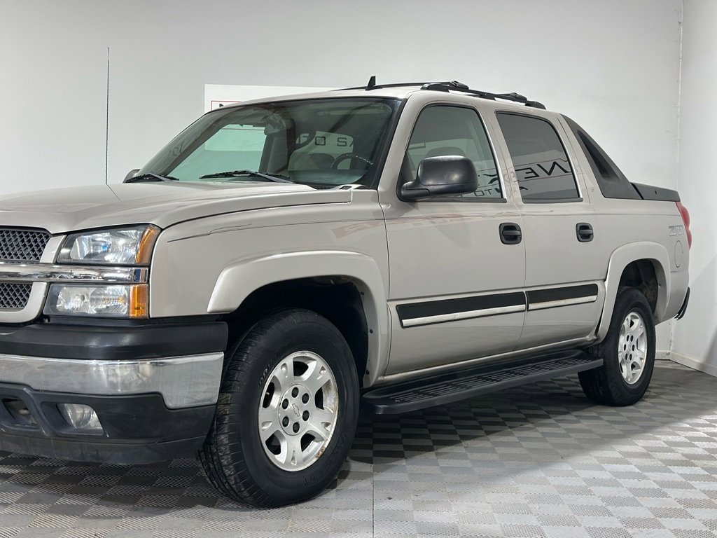 Used 2006 Chevrolet Avalanche Z71 w/ Sun And Sound Package image 6