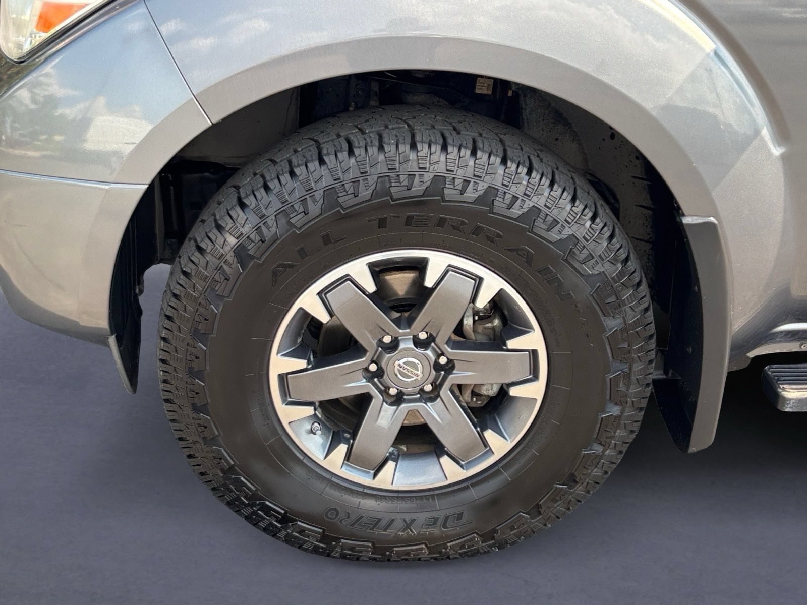 Used 2018 Nissan Frontier PRO-4X w/ Pro-4x Luxury Package AWD/4WD image 9