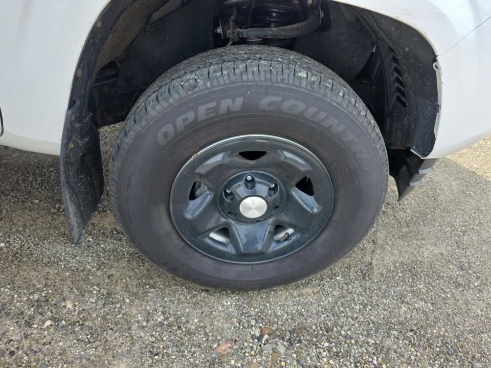 Used 2023 Toyota Tacoma SR w/ SR Convenience Package RWD image 20