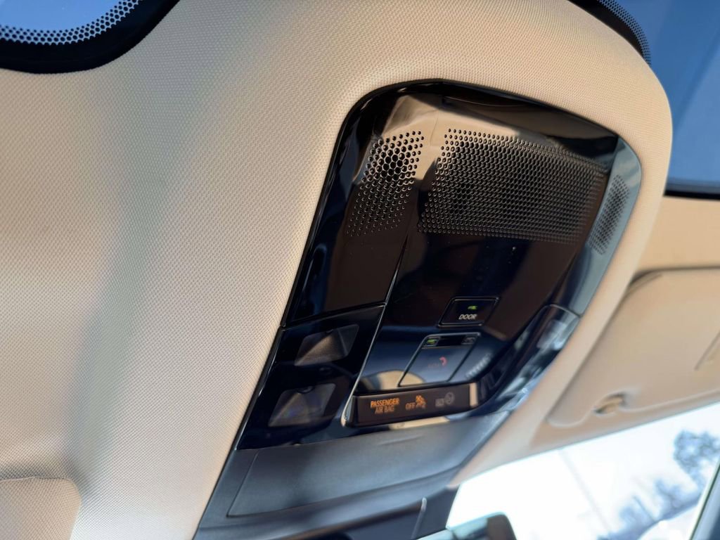 Used 2025 Lexus RZ 450e image 26