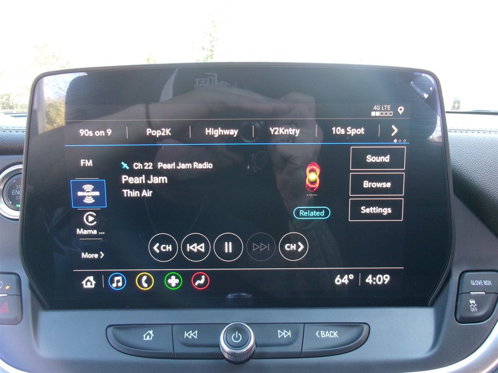 Used 2025 Chevrolet Blazer LT w/ Driver Confidence Package image 45