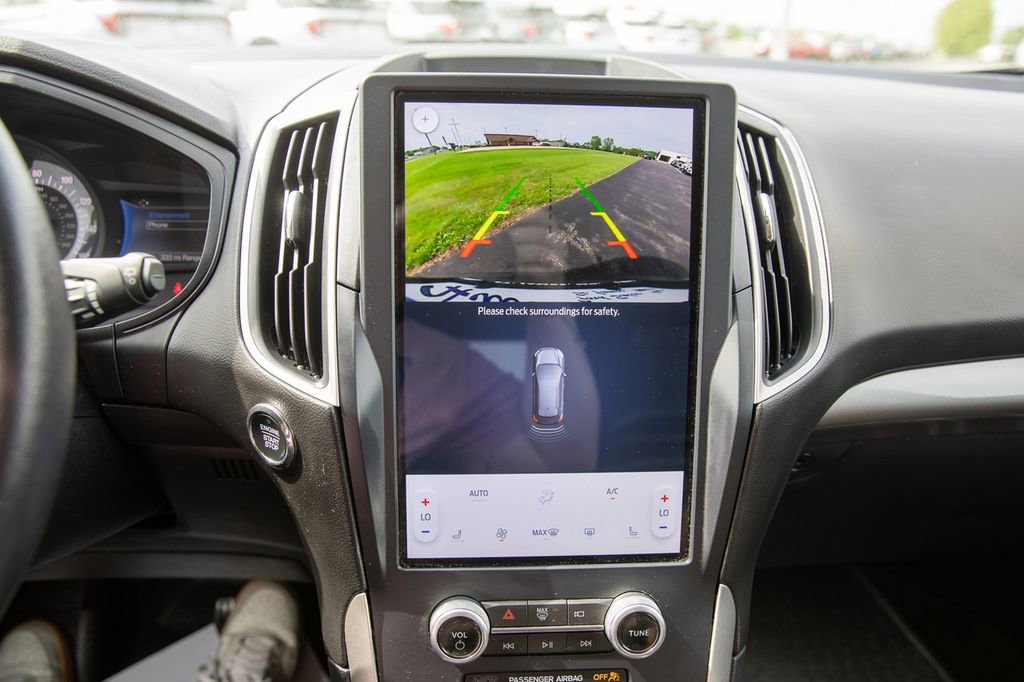 Used 2023 Ford Edge SEL AWD/4WD image 32