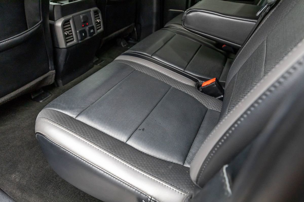 Used 2019 Ford F150 Raptor w/ Equipment Group 802A Luxury image 40